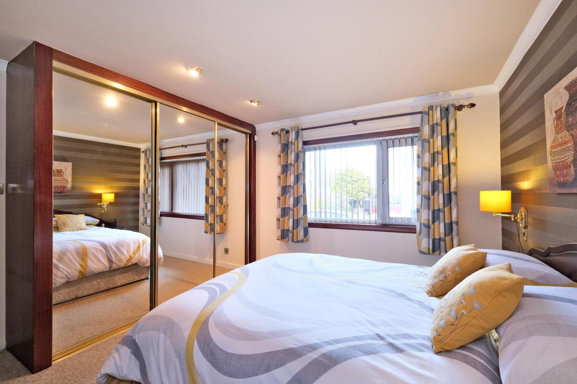 The Jays Guest House Aberdeen Extérieur photo