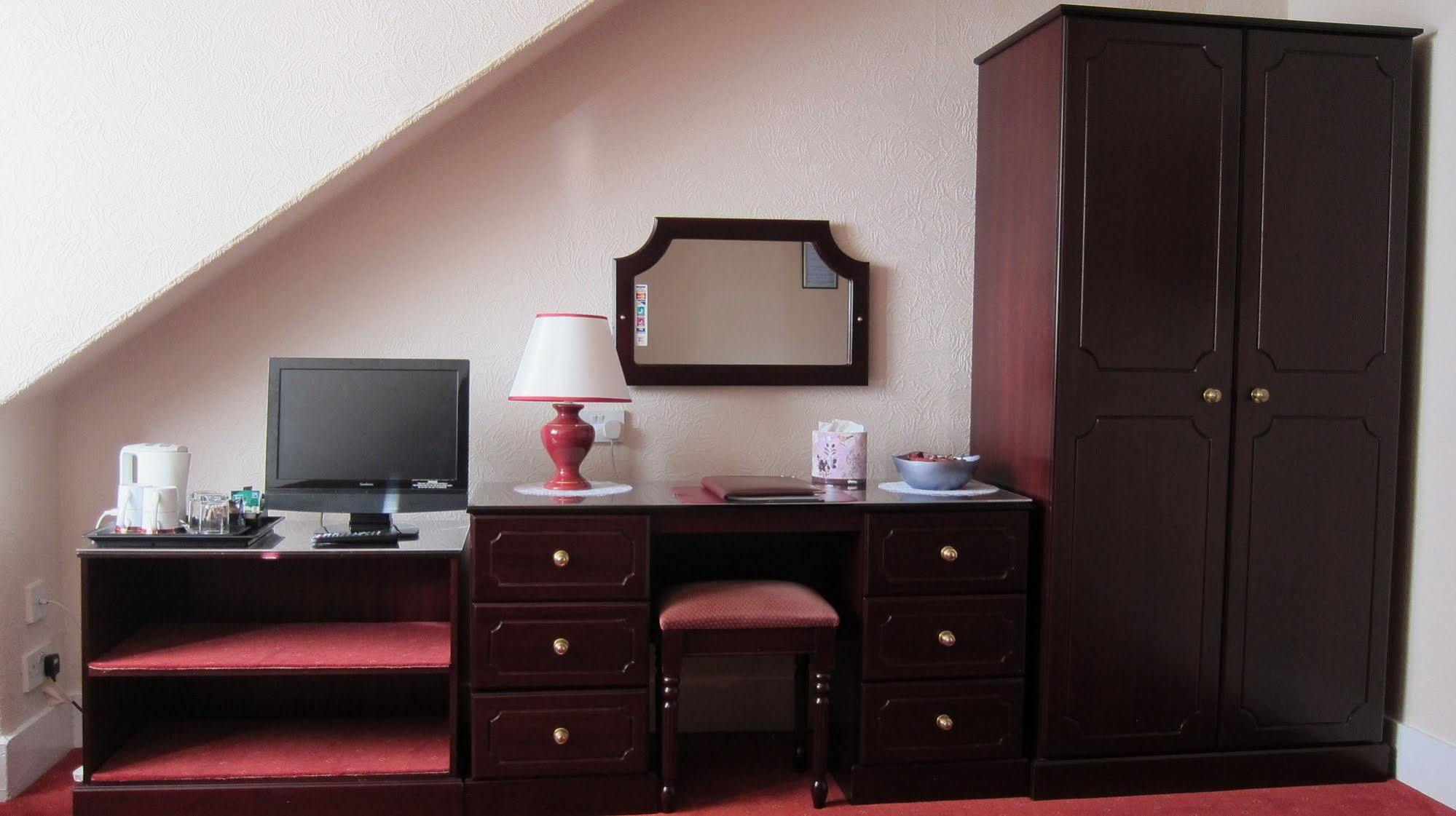 The Jays Guest House Aberdeen Extérieur photo